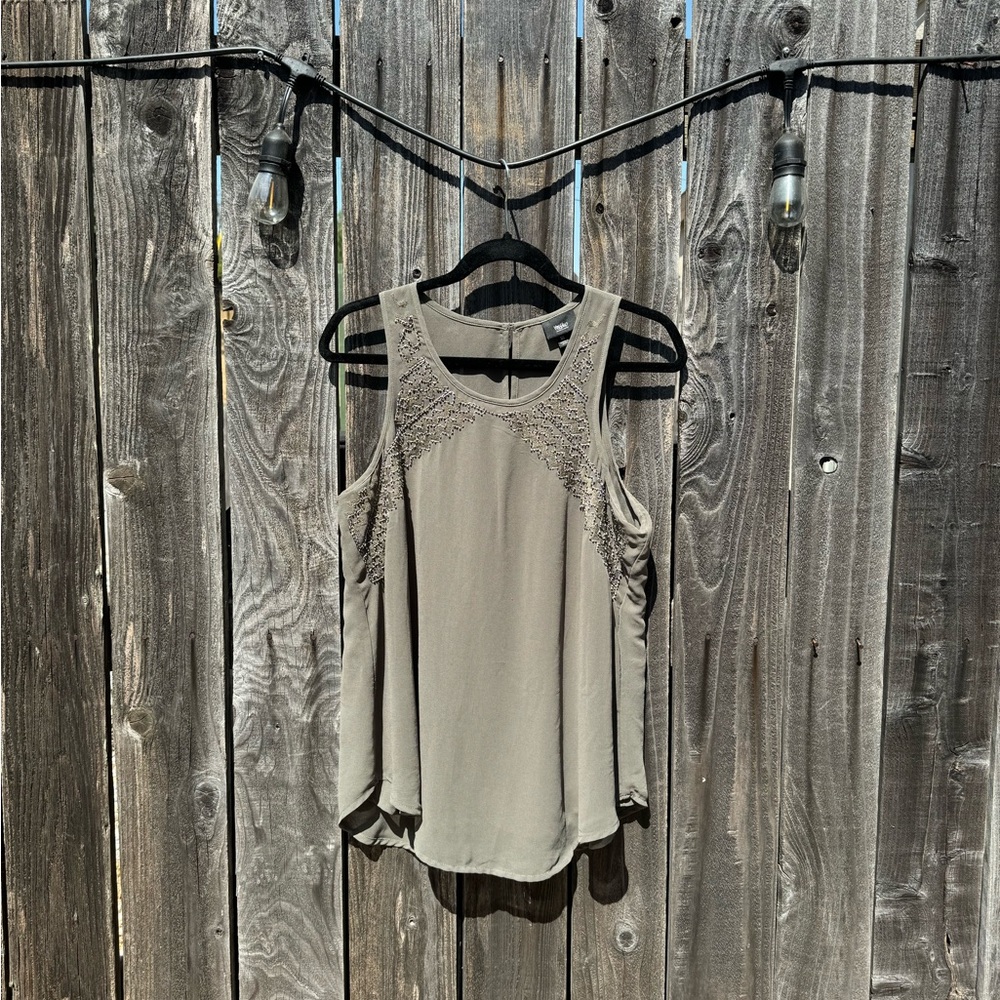 Mossimo Olive Green Beaded Neckline Scoop Neck Tank Top keyhole back size mediu